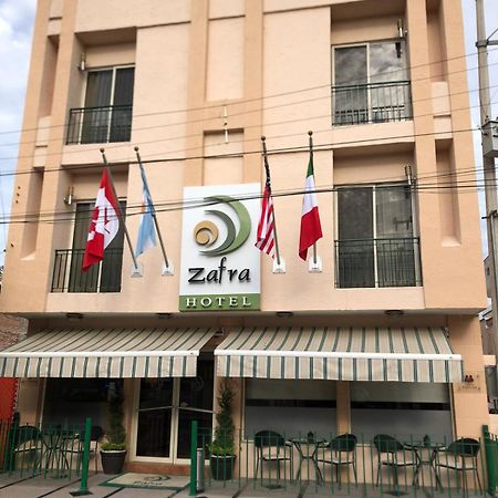 Hotel Zafra Torreón Exteriör bild